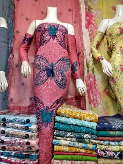 DESIGNER SUITS