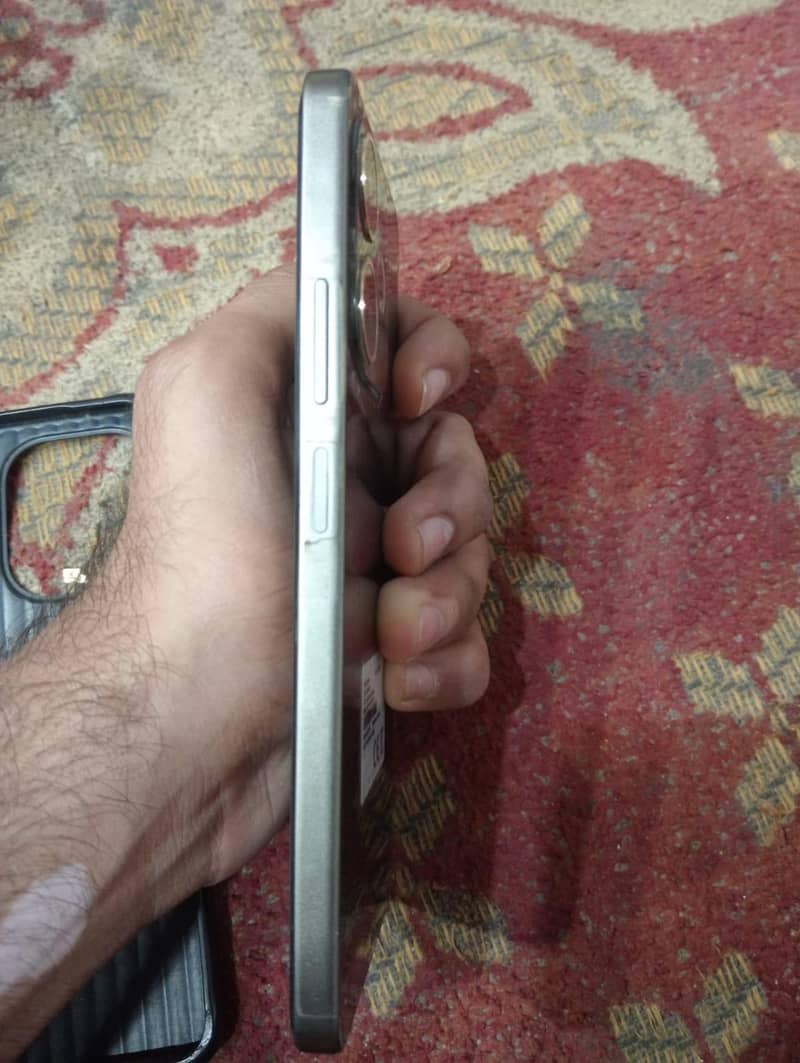 OPPO A5 Pro 1