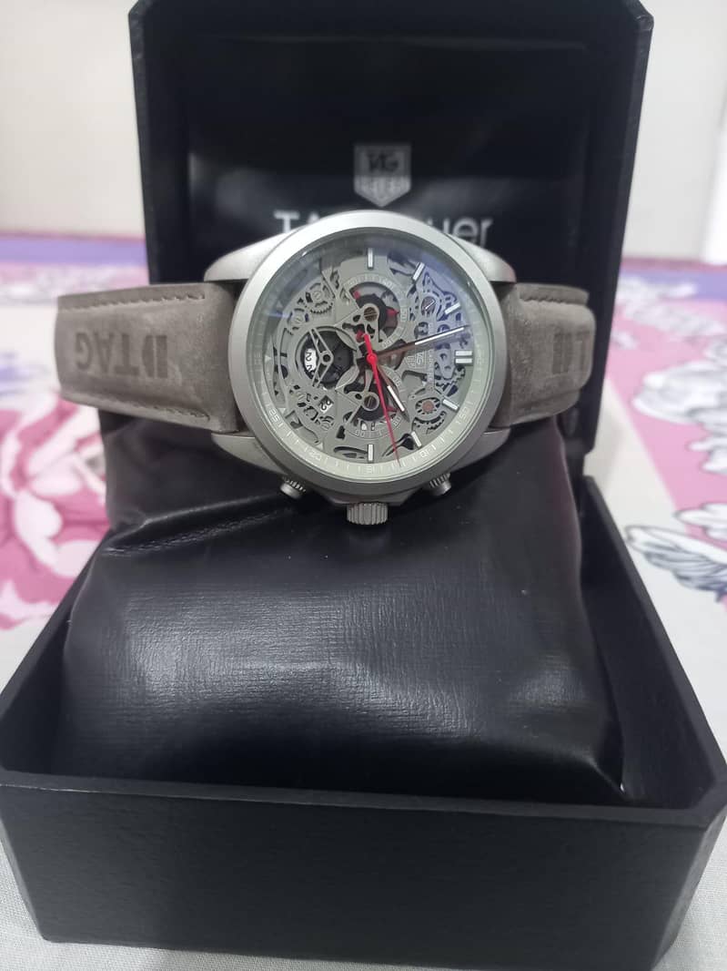 watch with box 0