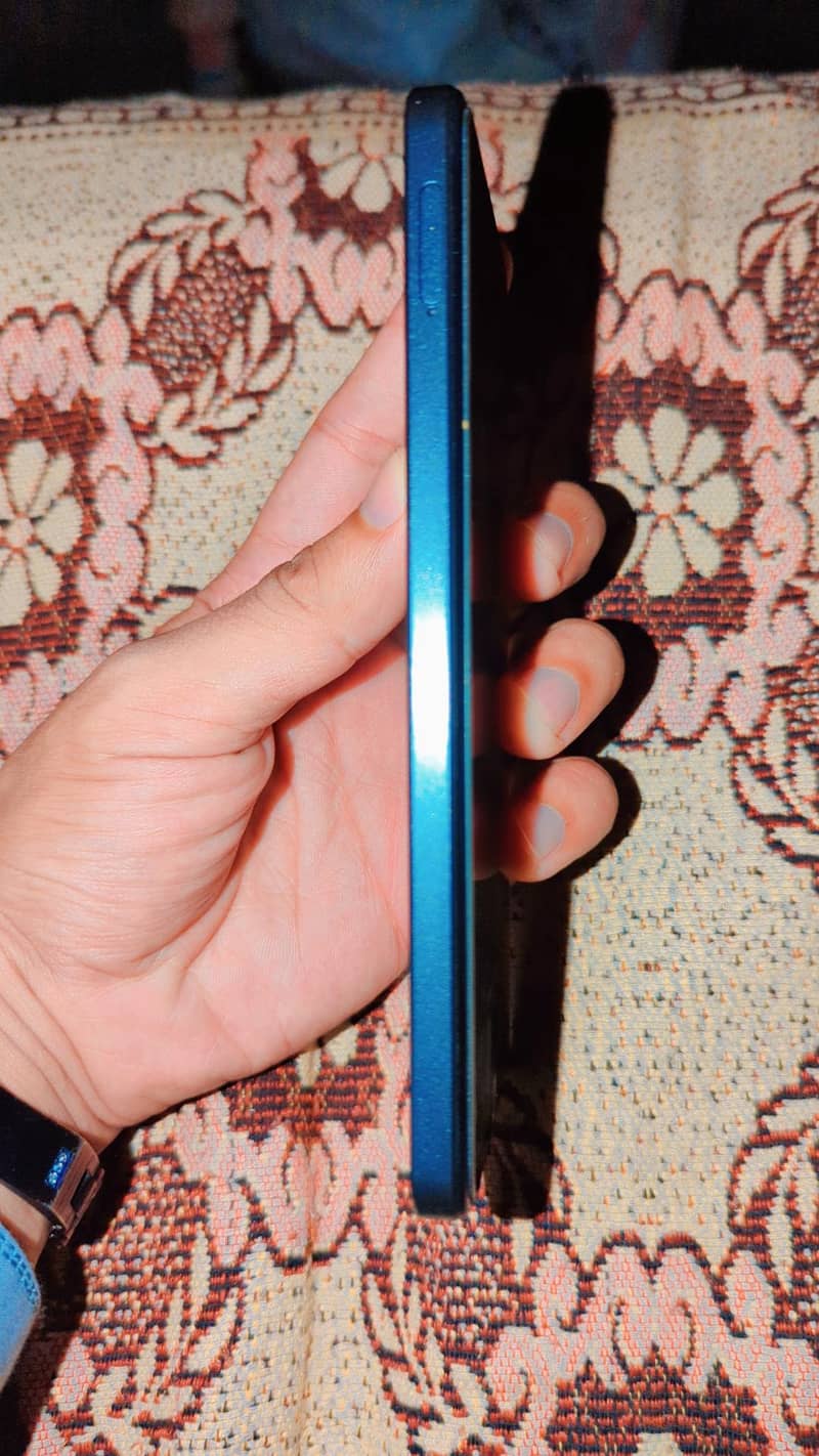 OPPO A78 2