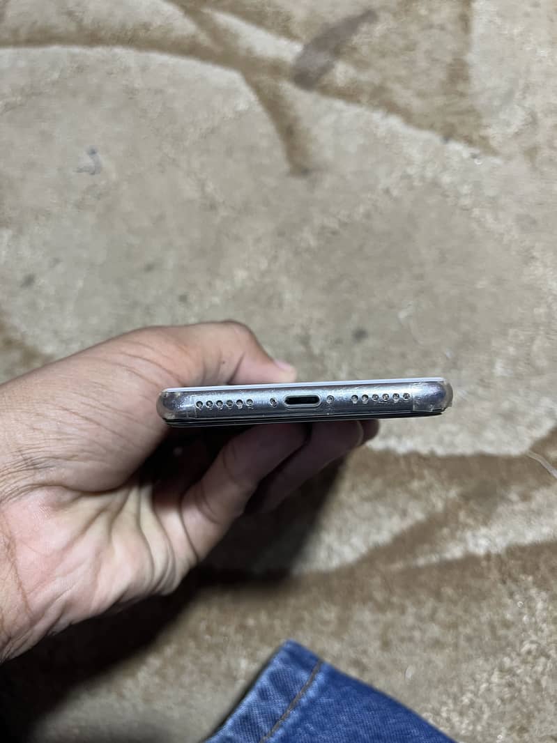 Apple iPhone X 2