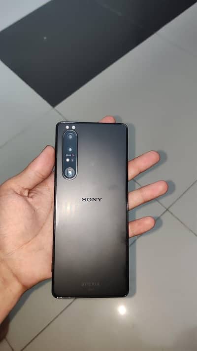 Sony Xperia 2