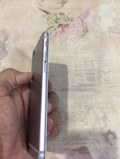 Apple iPhone 6