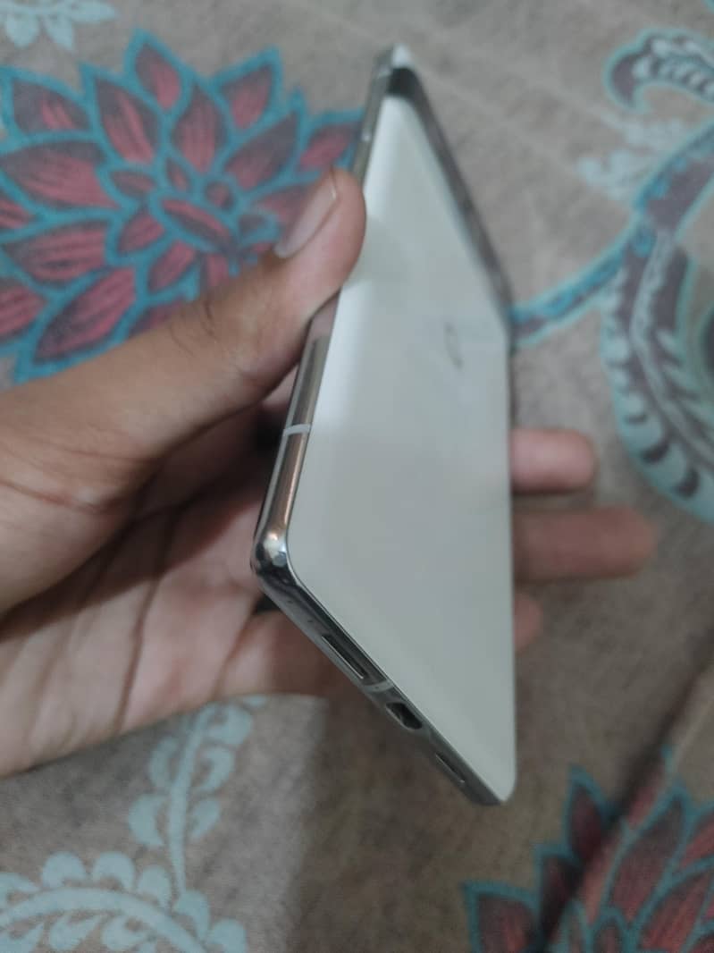 Google Pixel 6 Pro 8