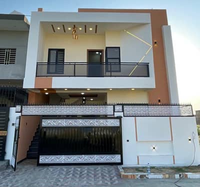 Block I 5marla 1.5story sale