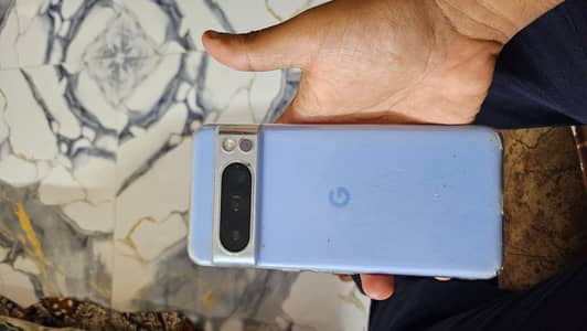 Google Pixel 8 Pro