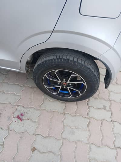 Alloy Rim With Tyers