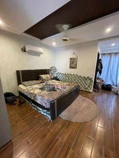 5 MARLA APARTMENT AVAILABLE FOR SALE