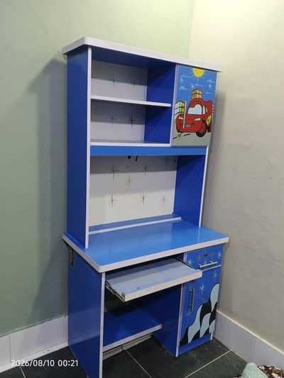 study table with shelf