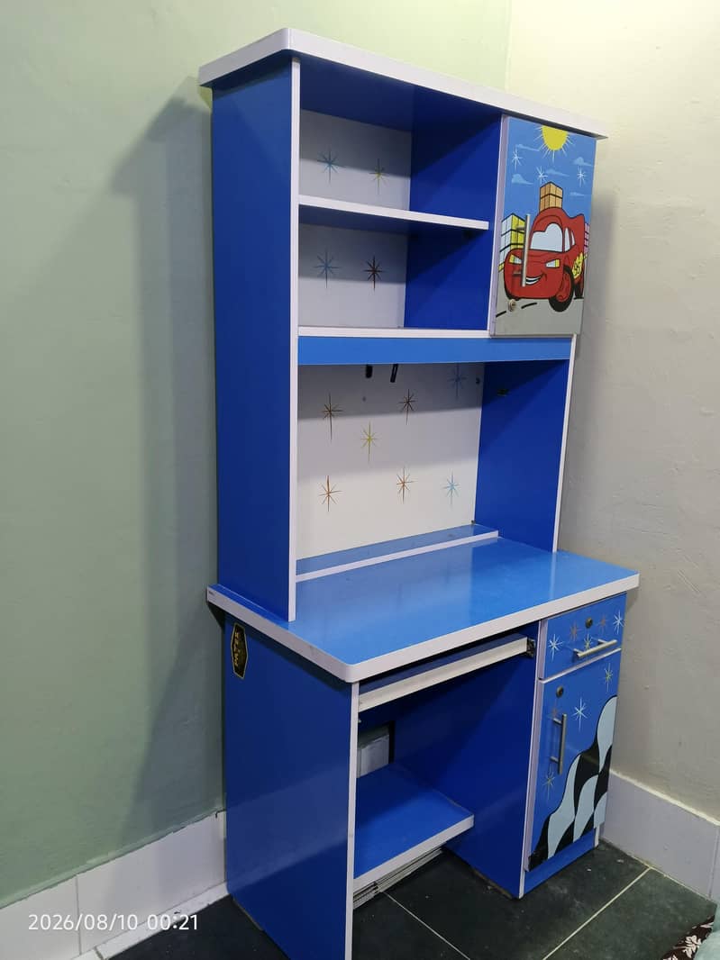 study table with shelf 2