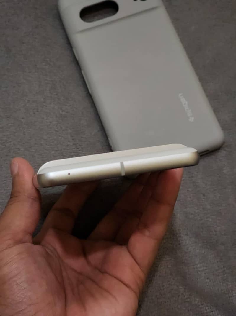 Google Pixel 7 9