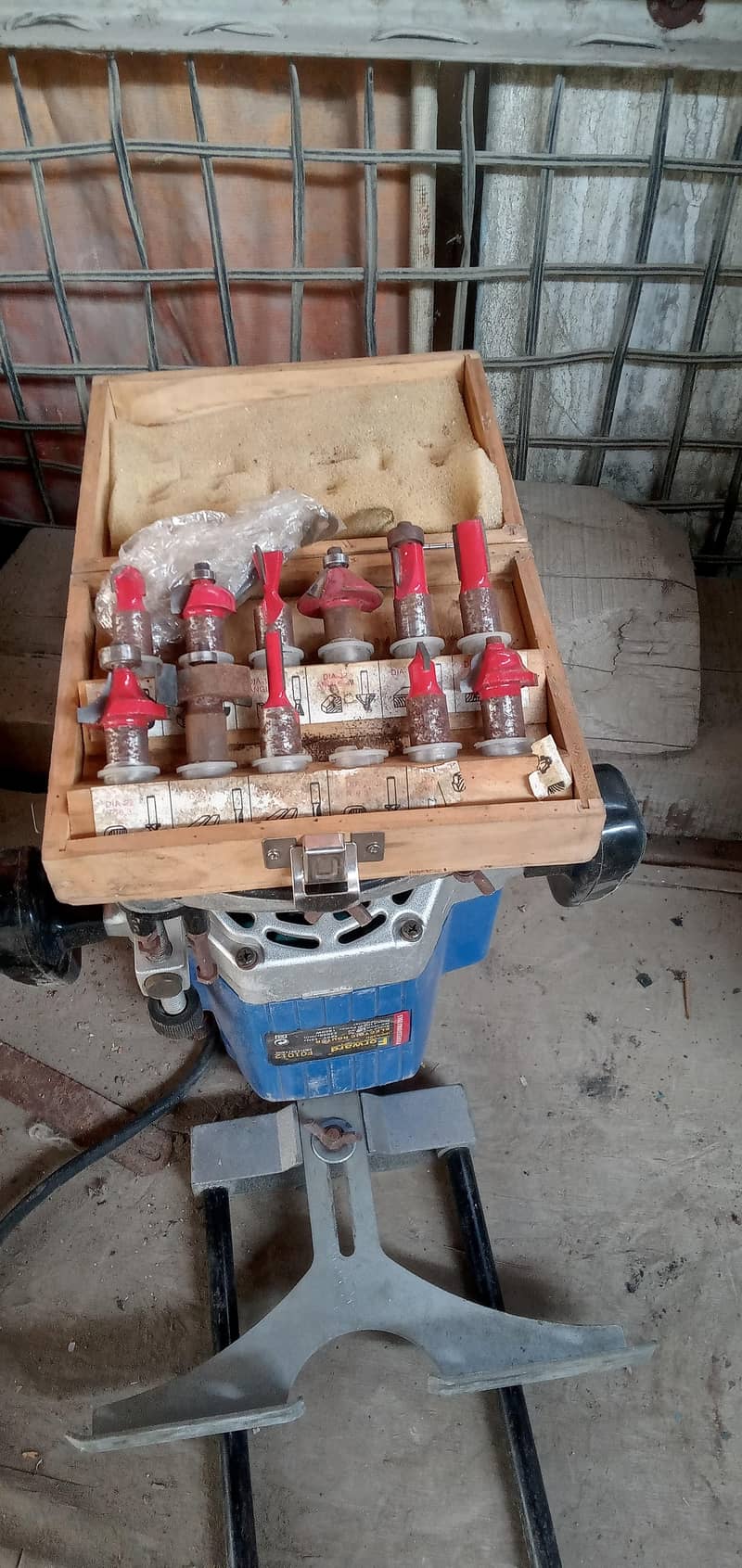 All carpenter Tools 13