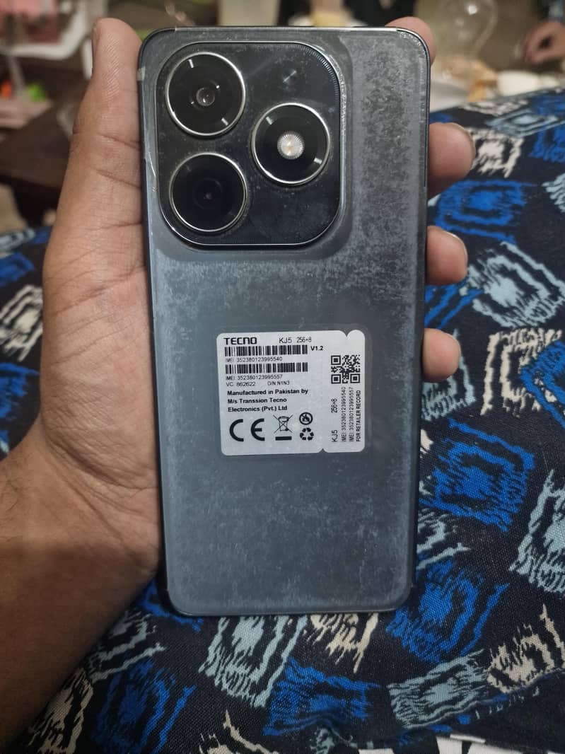 Tecno Spark 20 0