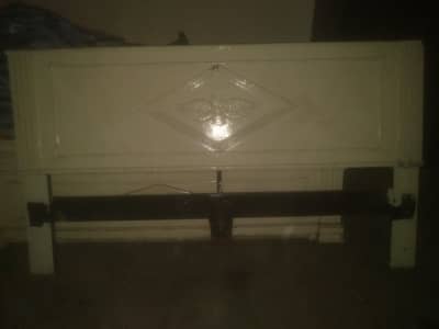 double bed white color
