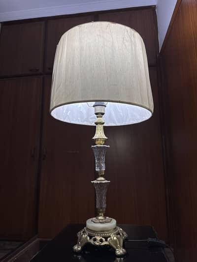 2 pieces lamps