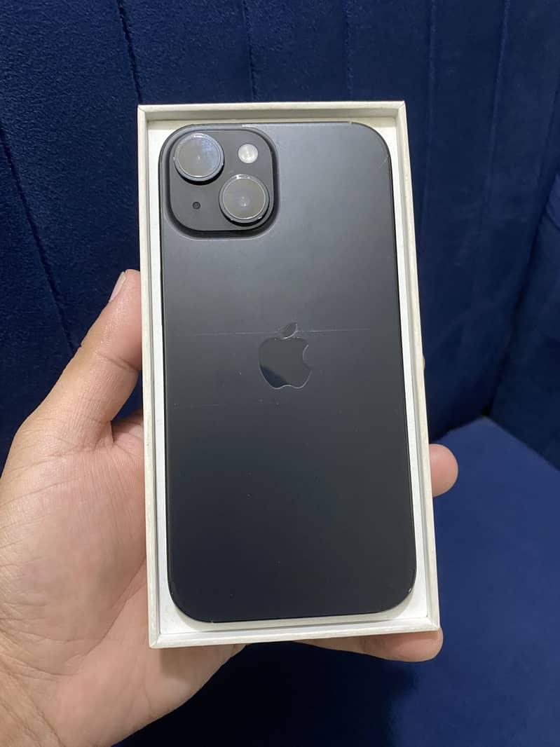 Apple iPhone 15 3