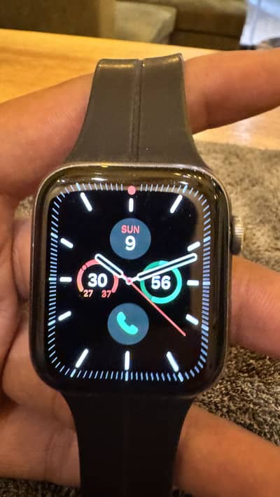 Apple watch series 5
