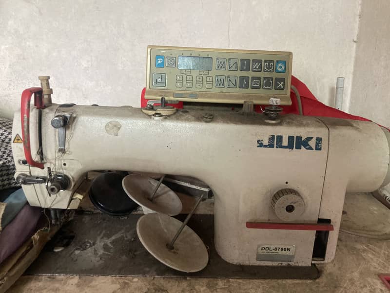 Double needle, overlock,auto singer 3