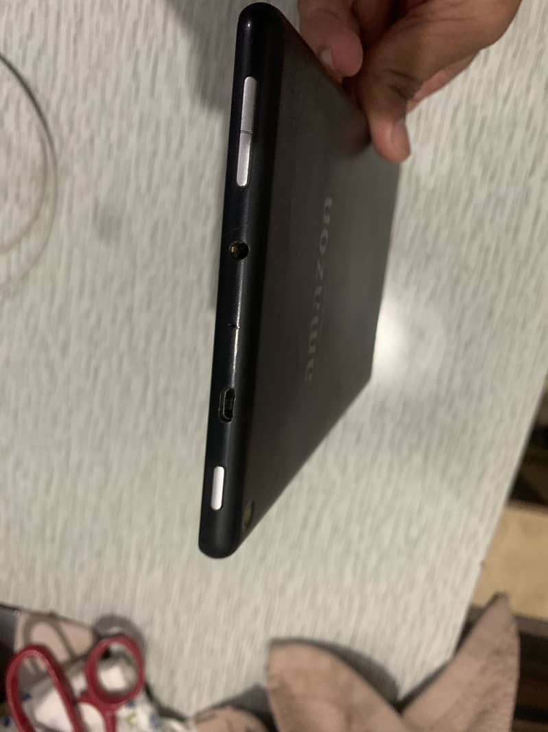 Amazone Tablet 1