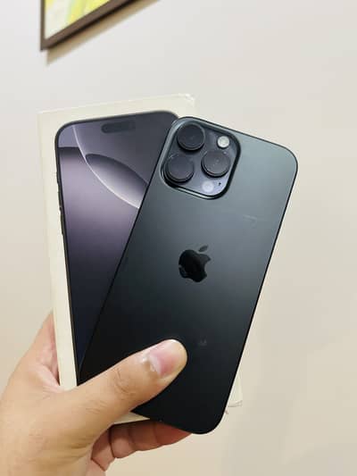 Apple iPhone 16 Pro Max jv