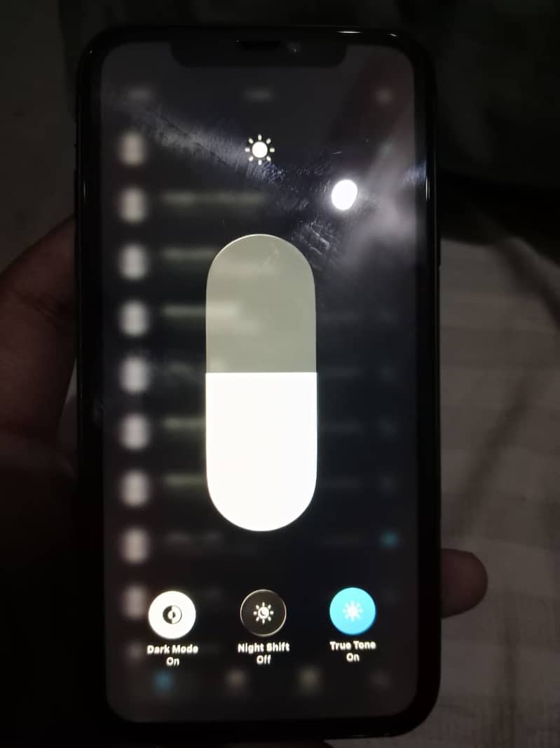 Apple iPhone 11 3