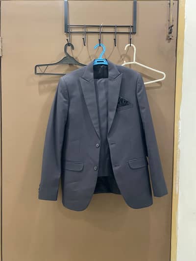 Premium Quality Men Formal Suits