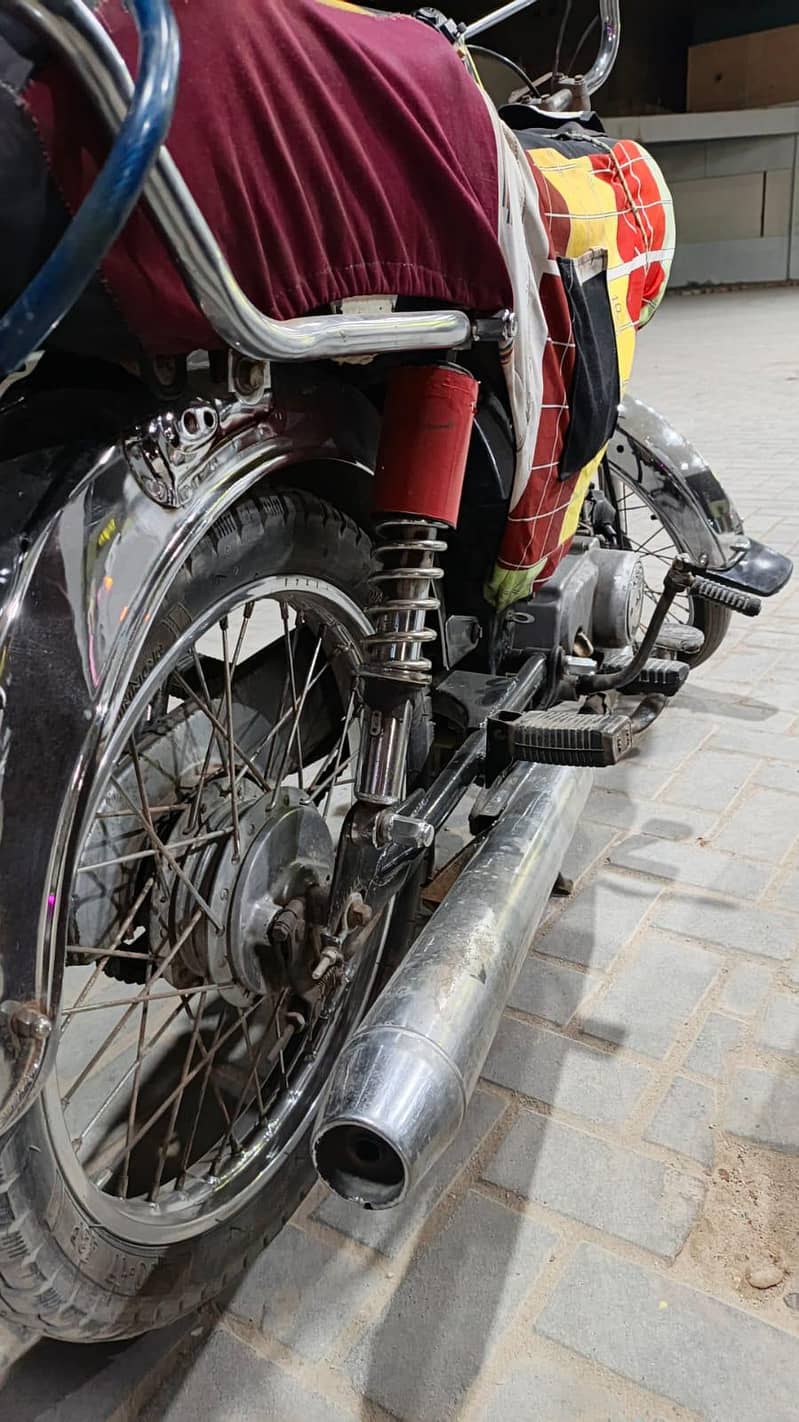 Bionic 70cc 2013 Model _ Engine OK 1