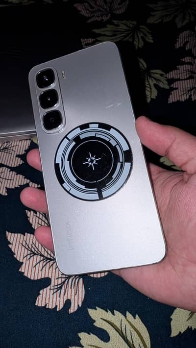 Infinix Hot 60i