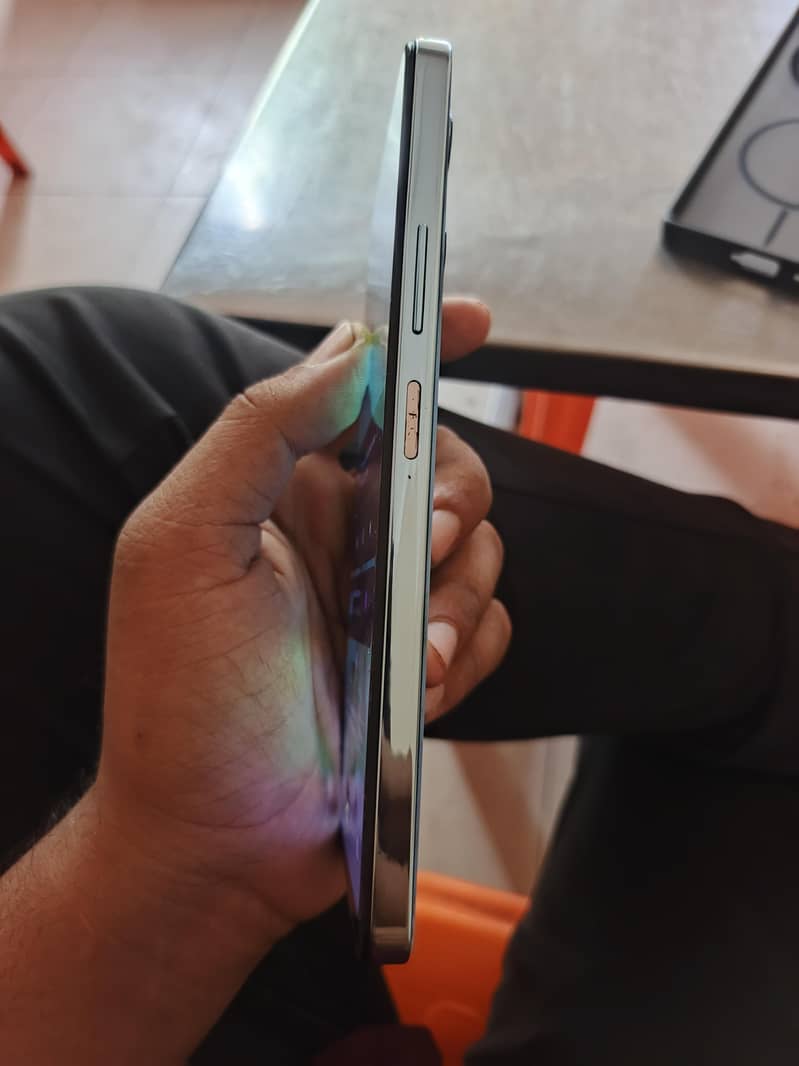 Infinix Note 30 4