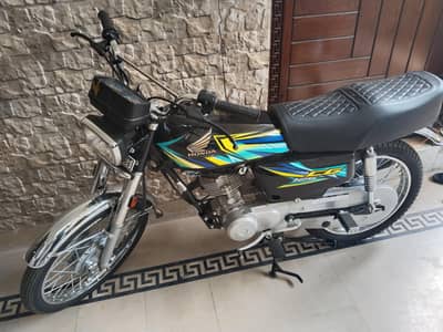 Honda CG 125 2026 just 900 use
