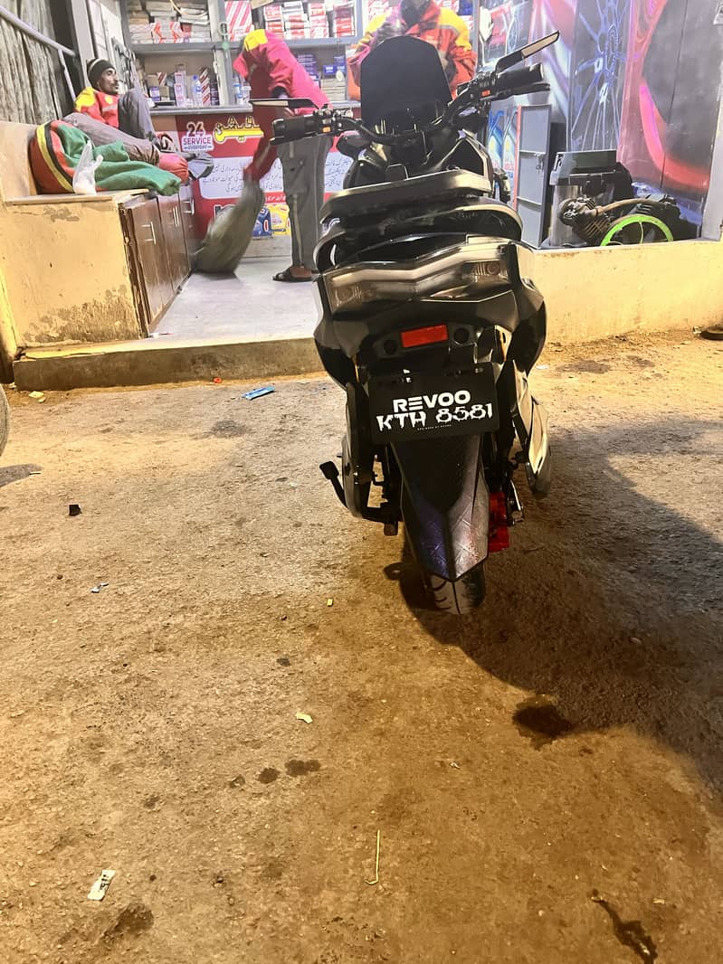 Revo e 52 2