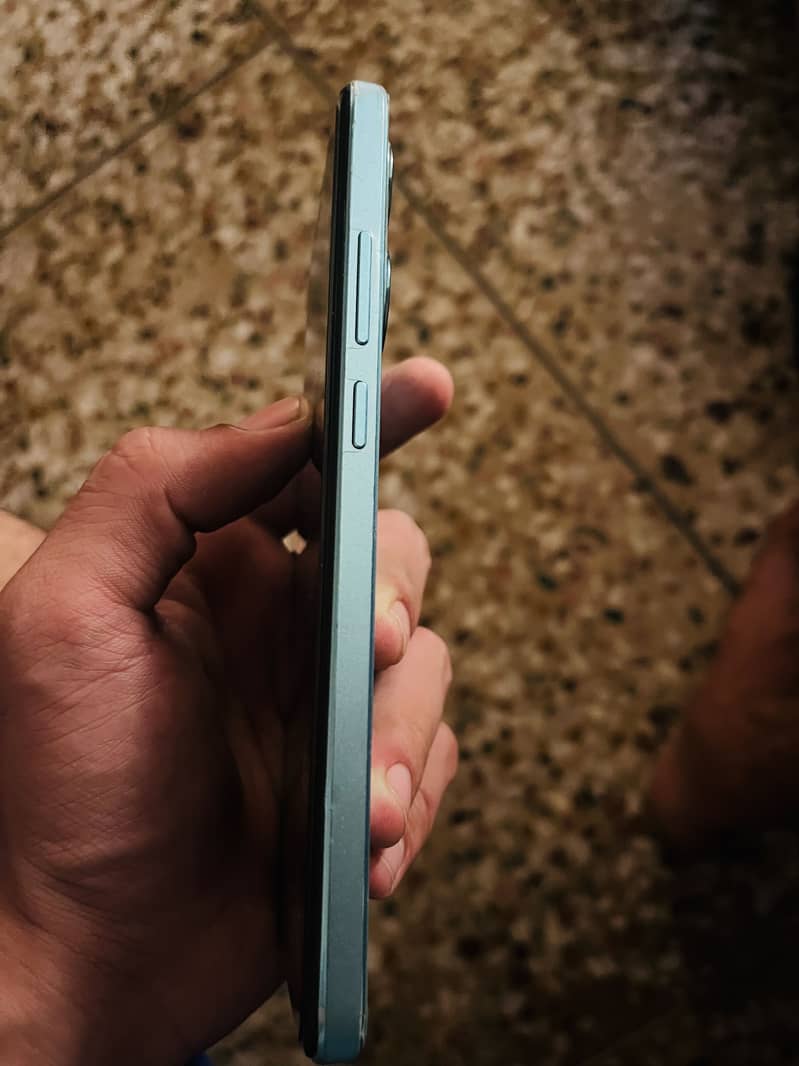 OPPO A78 3