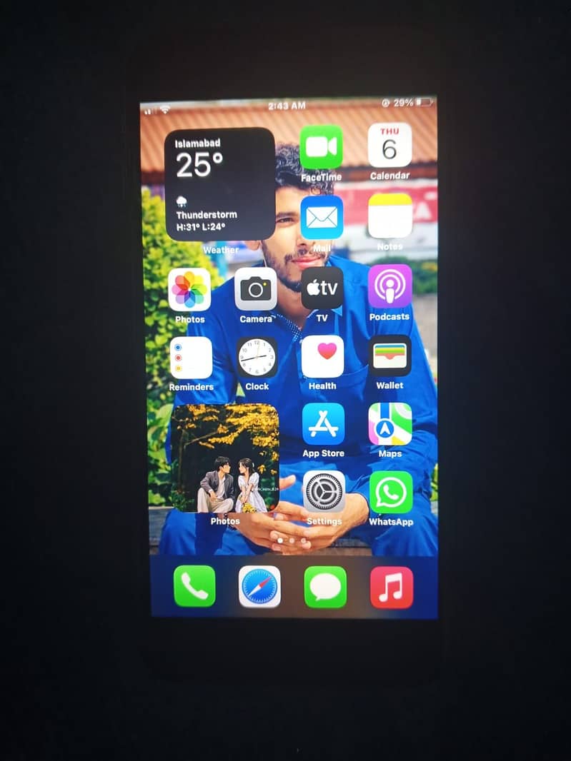 Apple iPhone 8 Plus 6