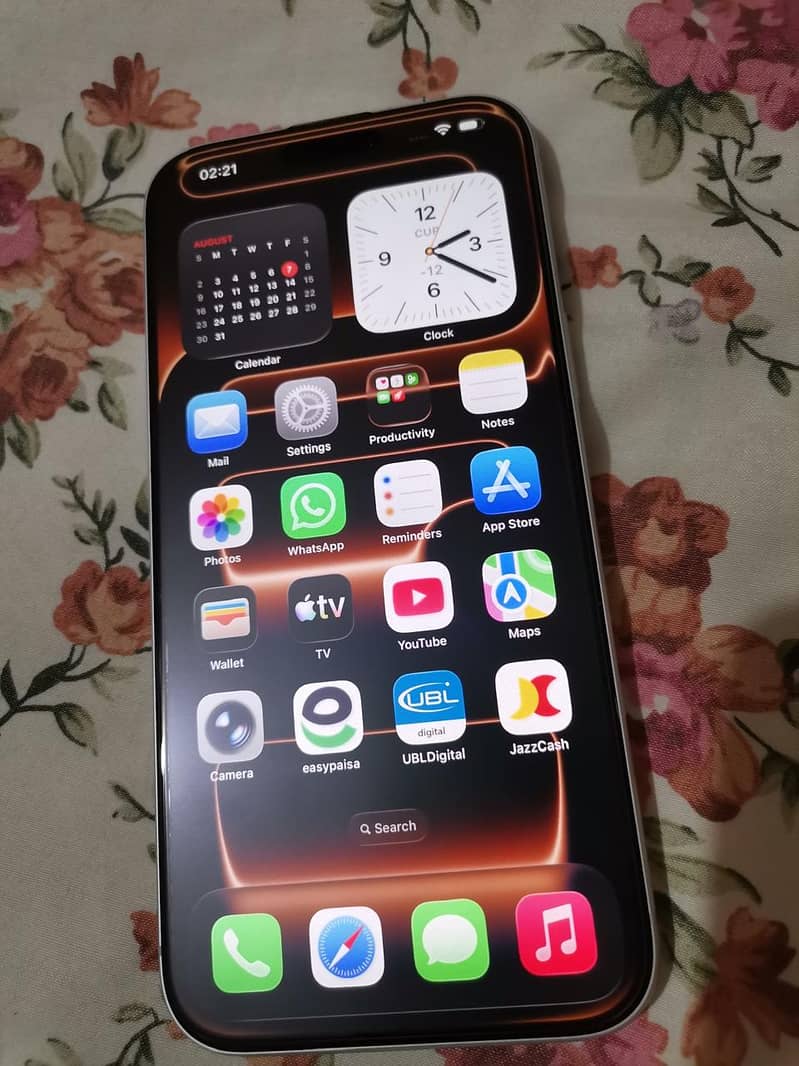 Apple iPhone 17 Pro Max 3