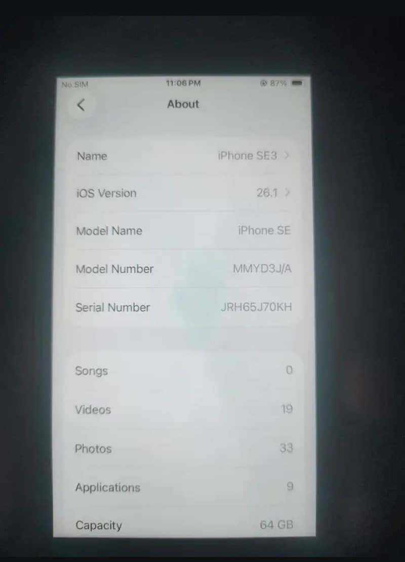 Apple iPhone SE 3rd Generation 1