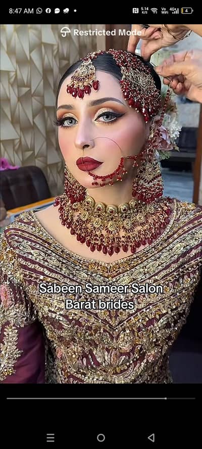"Beautiful Women's Necklace for Sale"
