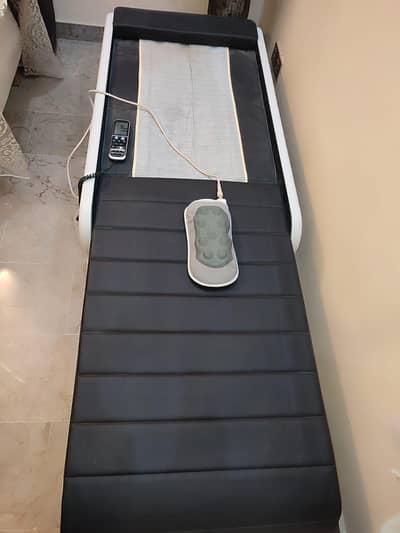 Ceragem machine
