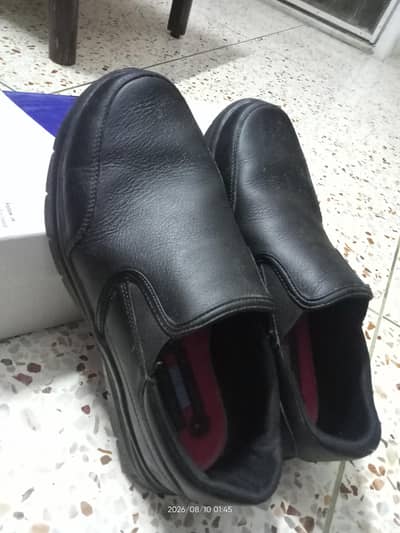 Black Skechers original shoes