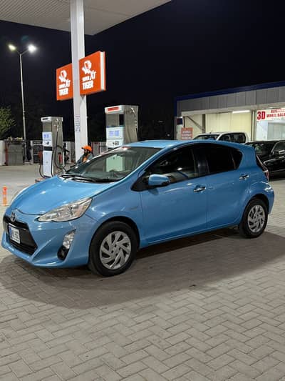 Toyota Aqua 2016