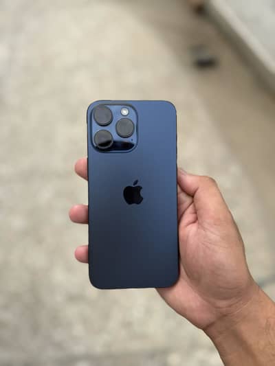 Apple iPhone 15 Pro Max