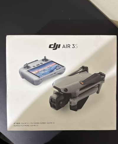 DJI AIR 3S with COMBO & DJI RC2