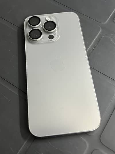 Apple iPhone 15 Pro
