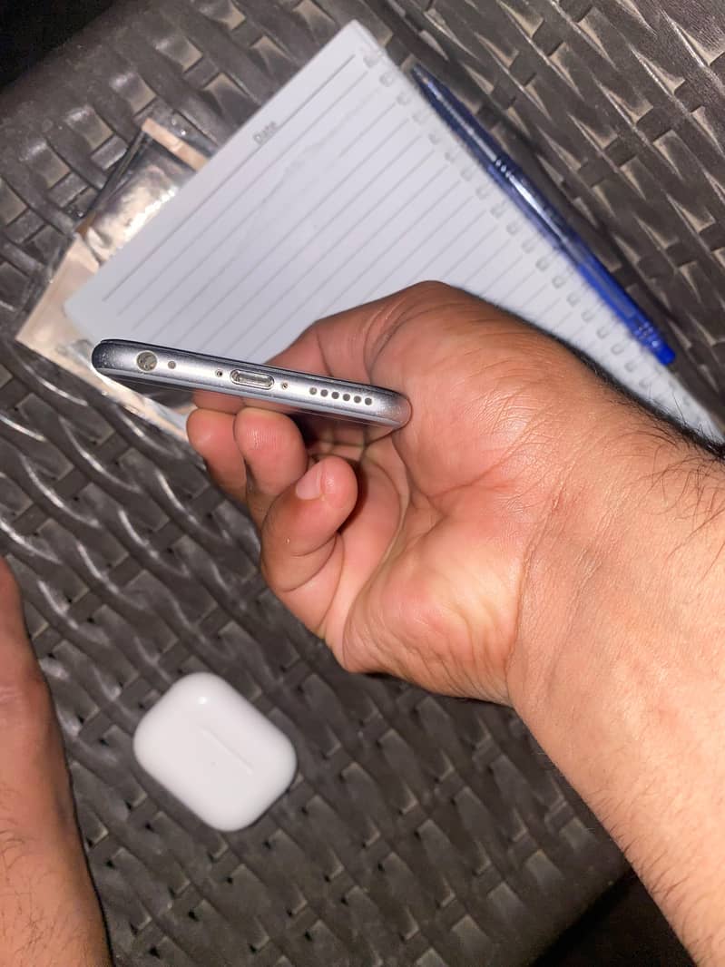 Apple iPhone 6 9