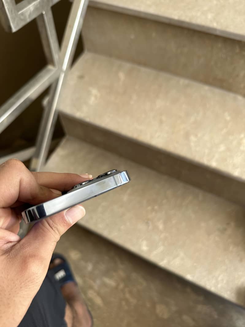 Apple iPhone 13 Pro 5