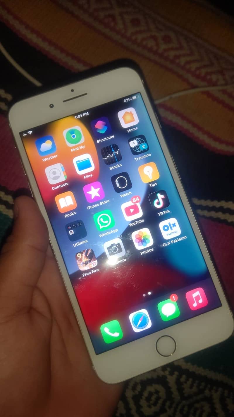 Apple iPhone 7 Plus 4