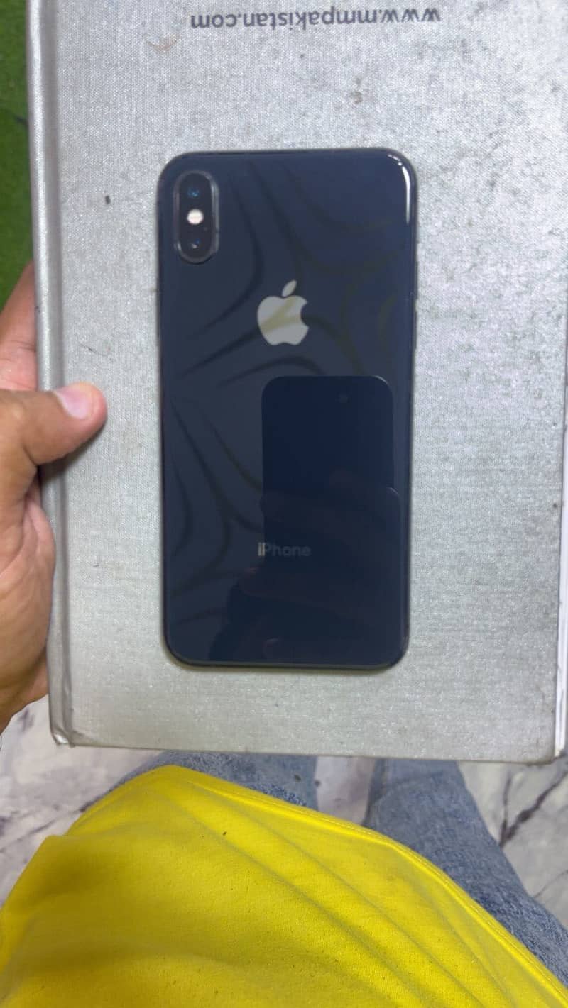 Apple iPhone X 03415319088 is py rabta kry thank you 1