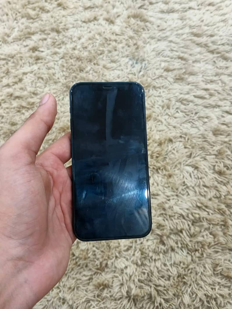 Apple iPhone 12 0