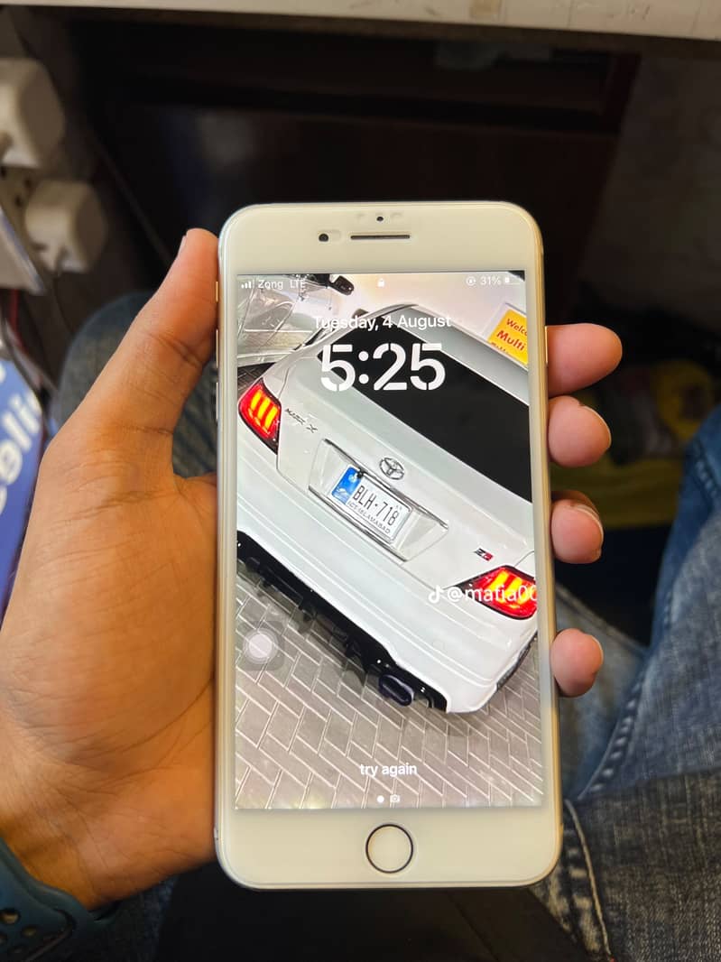 iPhone 8 Plus pta 1
