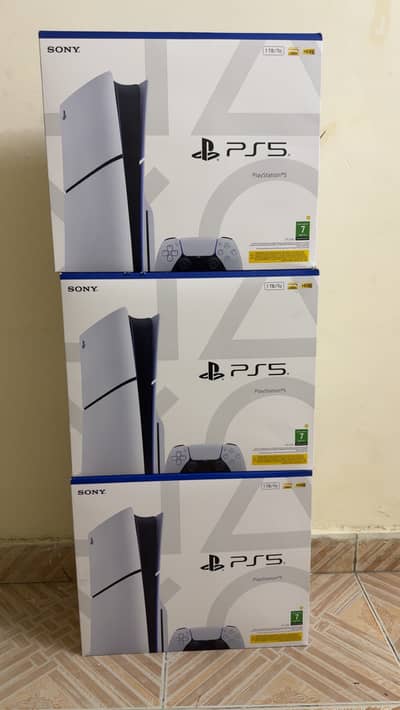 ps5 slim desk edition brand new box pack