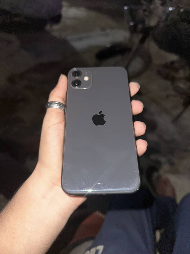 Apple iPhone 11 0